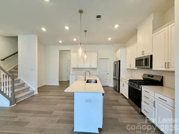 206 Silver Fleet DR, Indian Trail, NC 28079