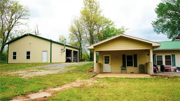 308 E 233RD ST, Cleveland, MO 64734