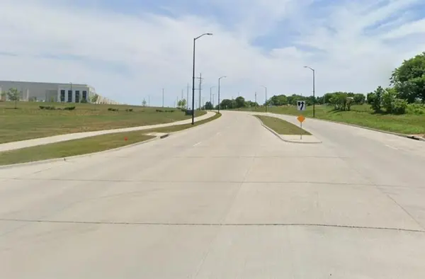 30485 W 207th ST, Gardner, KS 66030