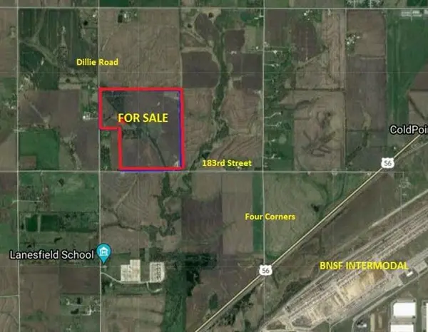 17975 Dillie RD, Edgerton, KS 66021