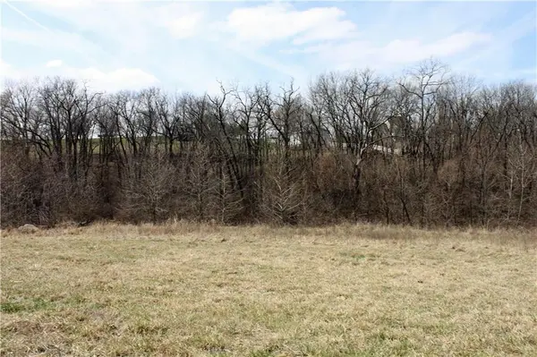 10008 N Cypress (LT 7) AVE, Kansas City, MO 64156