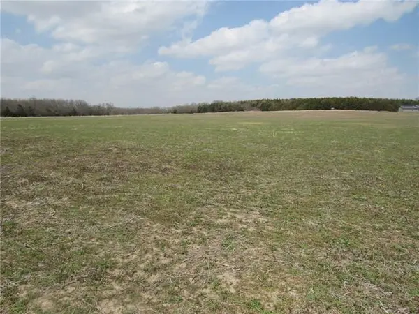 W 399th ST, Parker, KS 66072