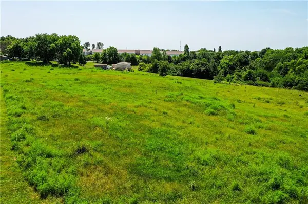 Lot 14 Bristol Ridge DR, St Joseph, MO 64505