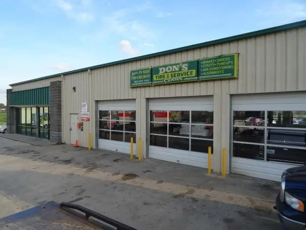 106 S Sunset View ST, Butler, MO 64730
