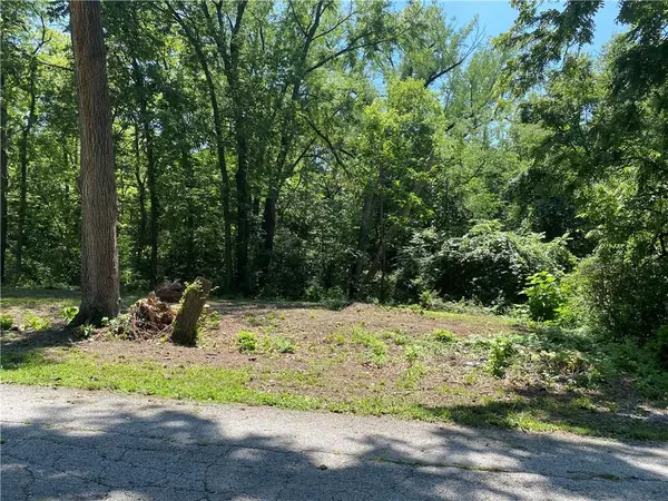 712 W 23rd ST, Independence, MO 64055