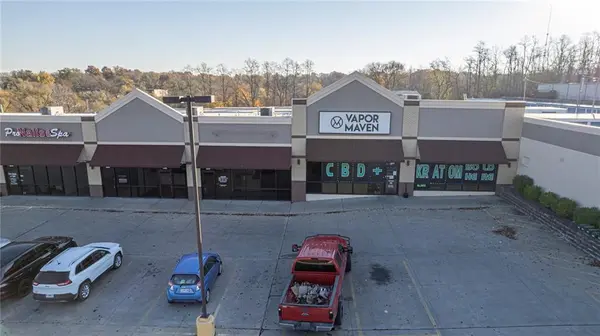 2911 A S BELT HWY, St Joseph, MO 64503