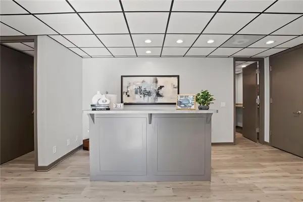 502 W Markey RD, Belton, MO 64012