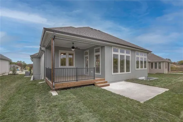12200 W 138 PL, Overland Park, KS 66221