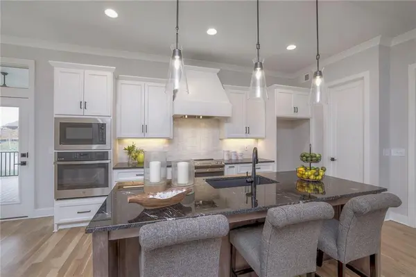 13812 Quigley ST, Overland Park, KS 66221