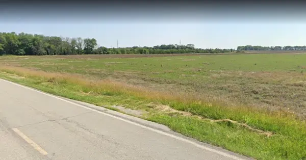Clare RD, Gardner, KS 66030