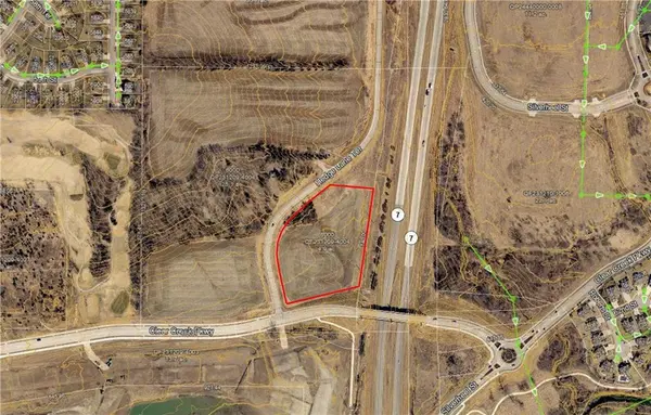 Hedge Lane TER, Shawnee, KS 66226