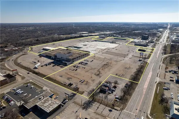 3500-3600 SW Topeka BLVD, Topeka, KS 66611