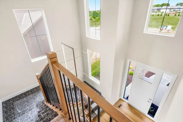 16751 S Hall ST, Olathe, KS 66062
