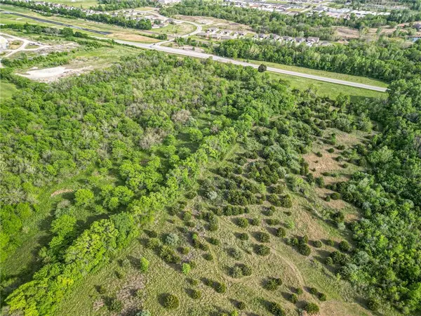 No Address Westbound 40 HWY, Blue Springs, MO 64014