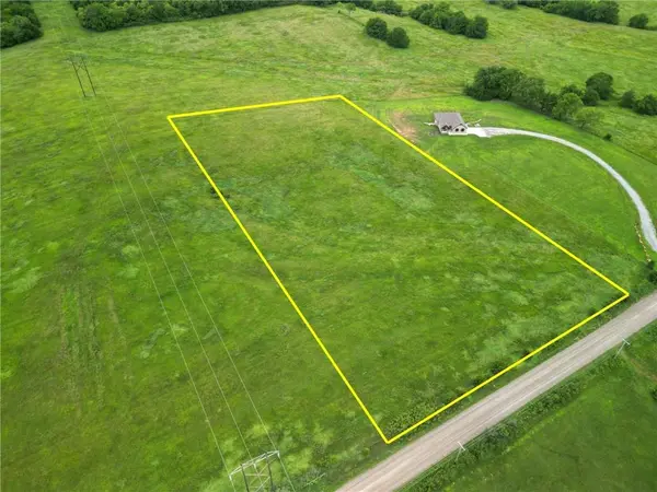 Lot 5 219th ST, Leavenworth, KS 66048