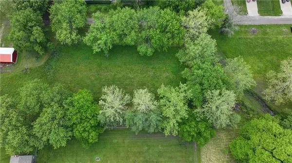 501 Port Arthur RD, Trimble, MO 64492
