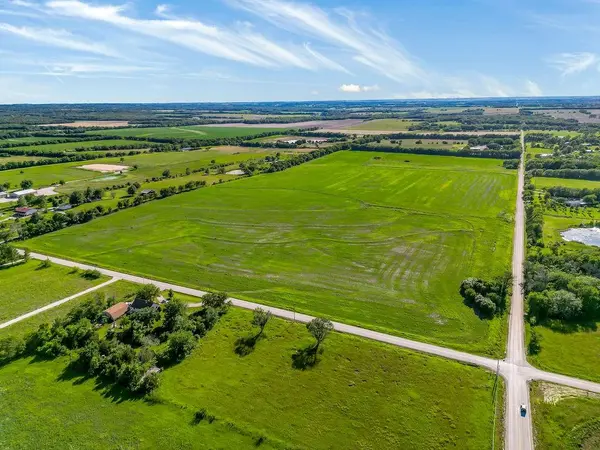 37655 W 151 ST, Gardner, KS 66025