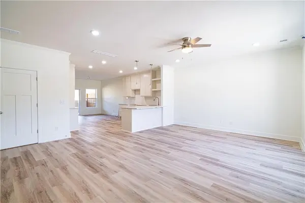 5014 Mulberry TER, St Joseph, MO 64506
