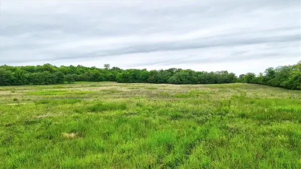 00 1501 RD #NW, Holden, MO 64040