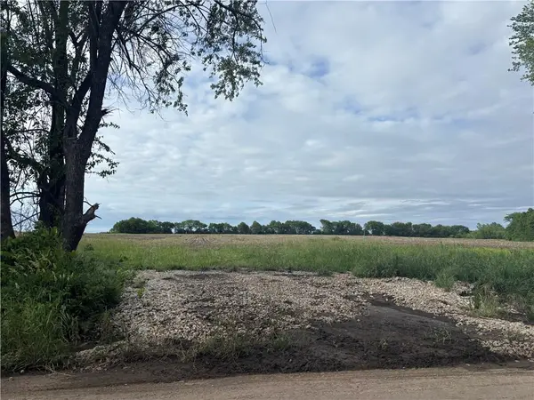 169 HWY, Spring Hill, KS 66083