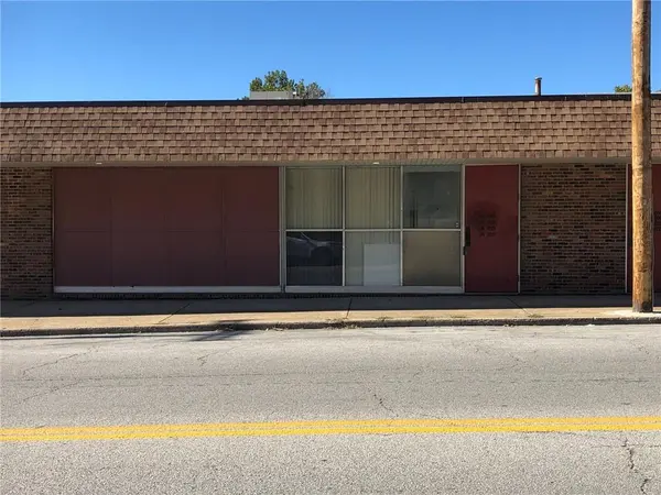 200 N 6th ST, Kansas City, KS 66101