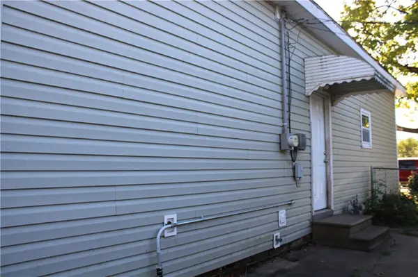 1004 N Grand ST, Pittsburg, KS 66762