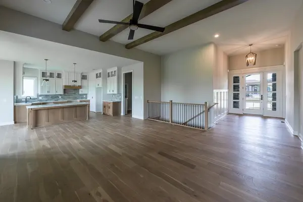 25086 W 112th ST, Olathe, KS 66061