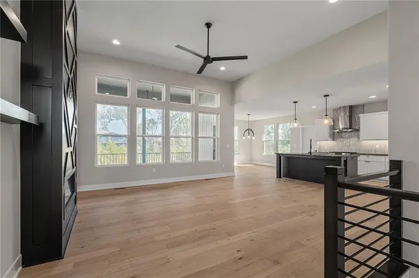 8973 Shady Bend RD, Lenexa, KS 66227