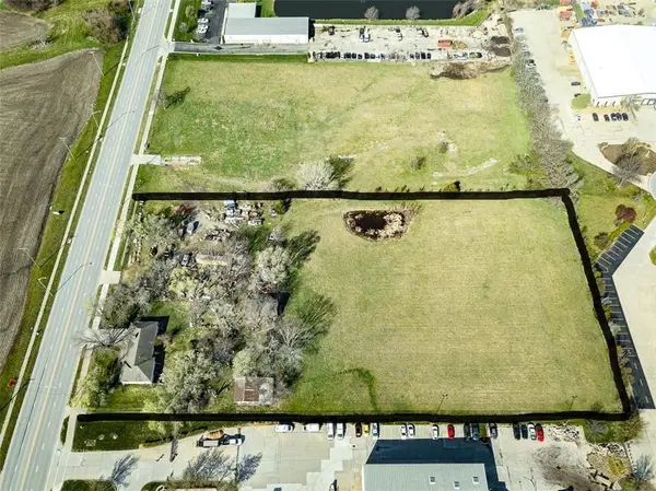 19350 W 159th ST, Olathe, KS 66062