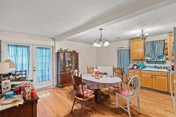 1803 S 98th ST, Edwardsville, KS 66111