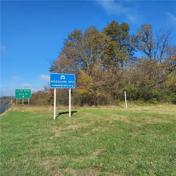 8500 E State Route 350 HWY, Kansas City, MO 64133