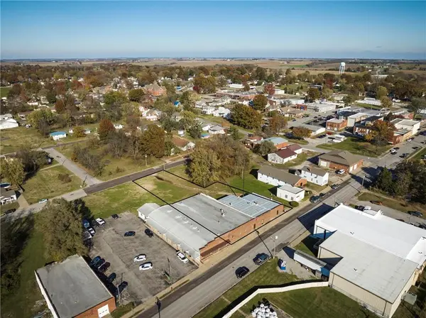 116 W 19TH ST, Higginsville, MO 64037