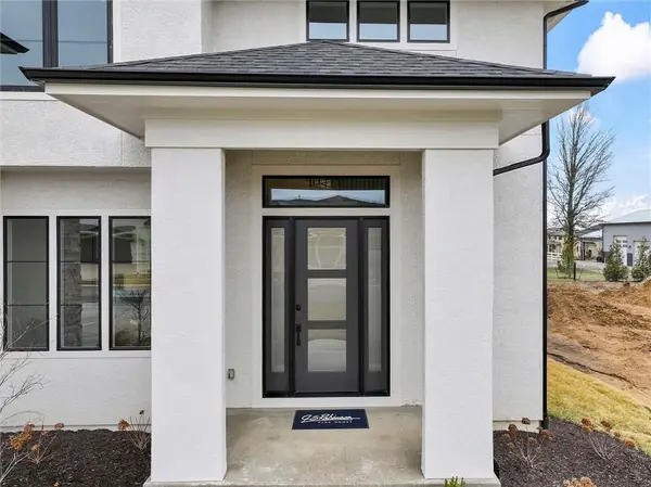 12405 W 184th ST, Overland Park, KS 66013