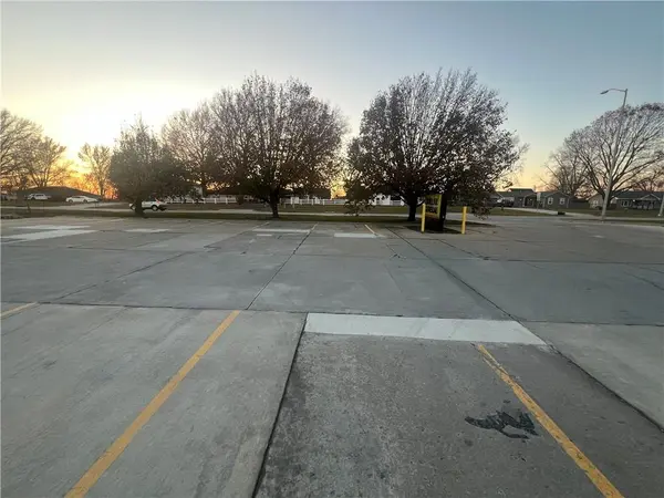 702 S Webster (Parking Lot) ST, Spring Hill, KS 66083