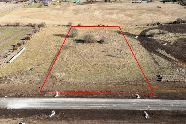 Lot 33 235th ST, Tonganoxie, KS 66086