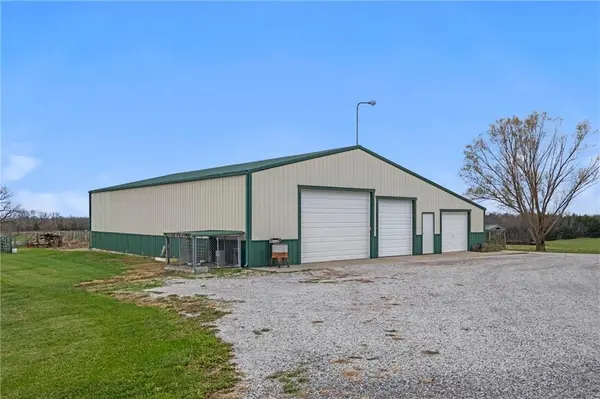3600 NE State Route W Rural Route, Weatherby, MO 64497