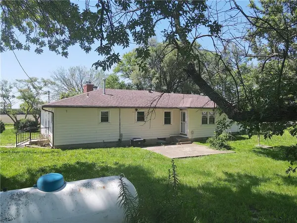 16702 S 59 HWY, Welda, KS 66091