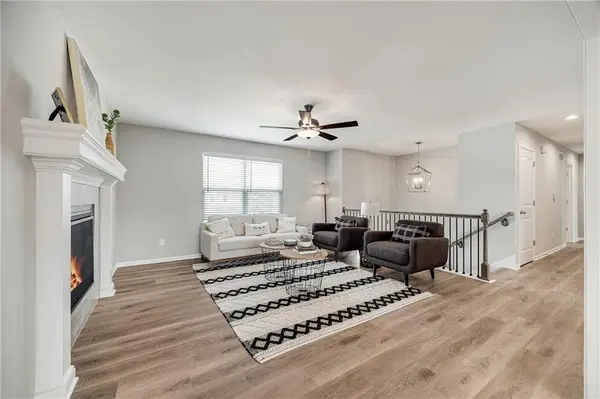 508 Foxglove LN, Raymore, MO 64083