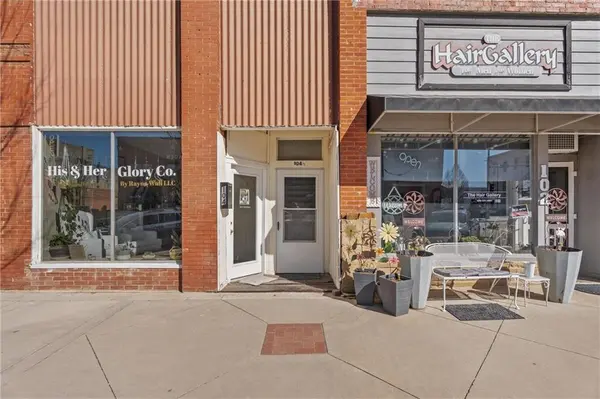 101 N Pennsylvania AVE, Independence, KS 67301