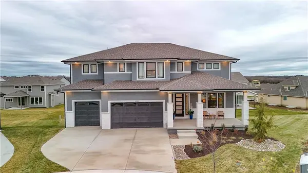 12402 W 182nd CT, Overland Park, KS 66013
