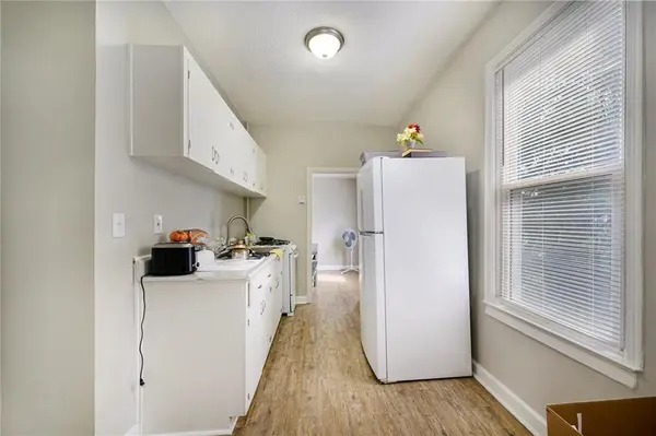 3318 E 10 ST, Kansas City, MO 64127