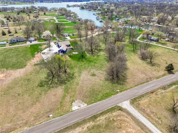 Lots 2209, 2210 Lake Viking TER, Gallatin, MO 64640