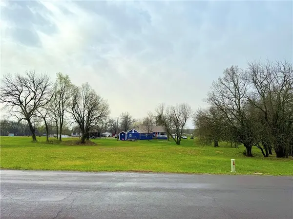 Lots 2209, 2210 Lake Viking TER, Gallatin, MO 64640