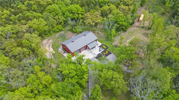 33345 W 95th ST, De Soto, KS 66018
