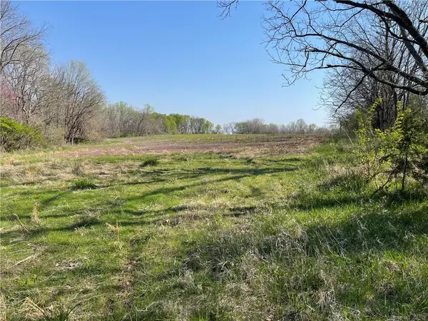 E 235th ST, Peculiar, MO 64078