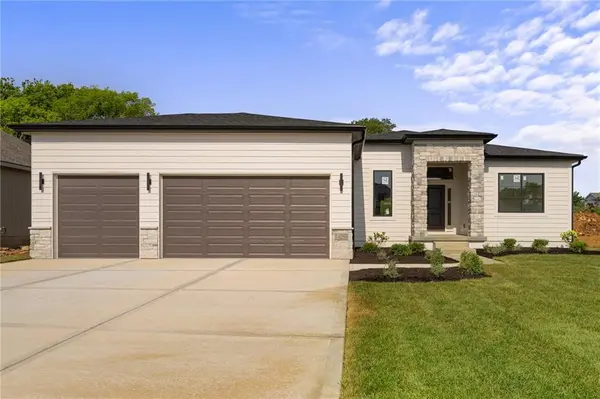 14266 S Houston ST, Olathe, KS 66061