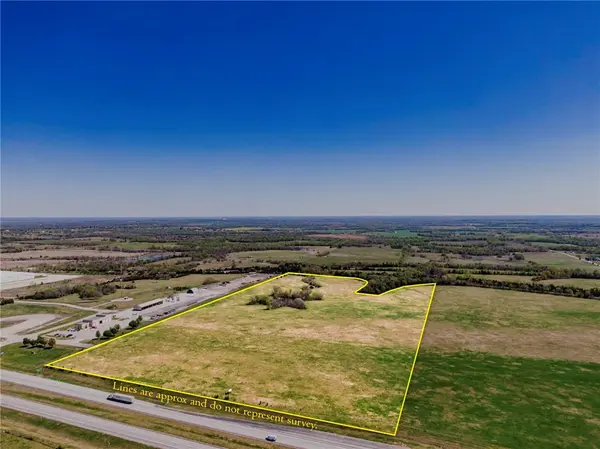 841 69 HWY, Fort Scott, KS 66701