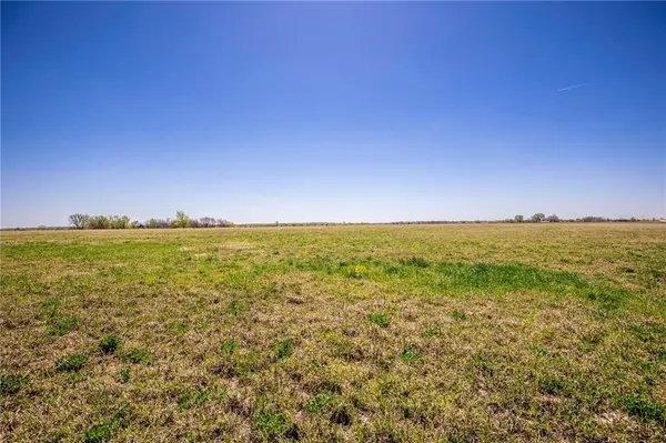 841 69 HWY, Fort Scott, KS 66701