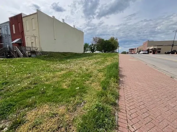 0000 W Peoria ST, Paola, KS 66071