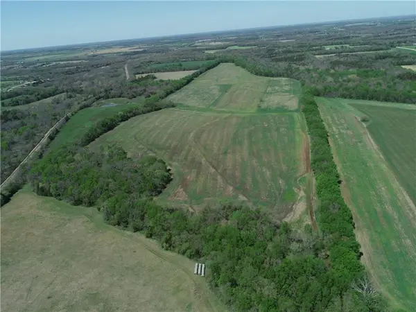 00000 W 2200 RD, Parker, KS 66072